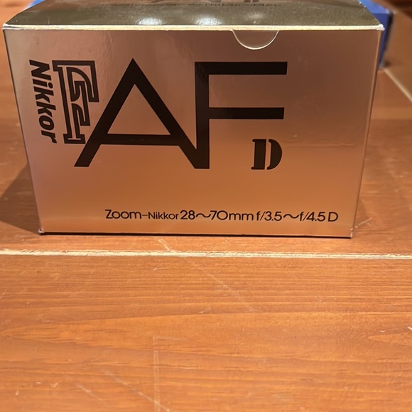 Nikon Nikkor Zoom 28-70mm/f3.5/d4.5 Lens - Picture 3 of 5